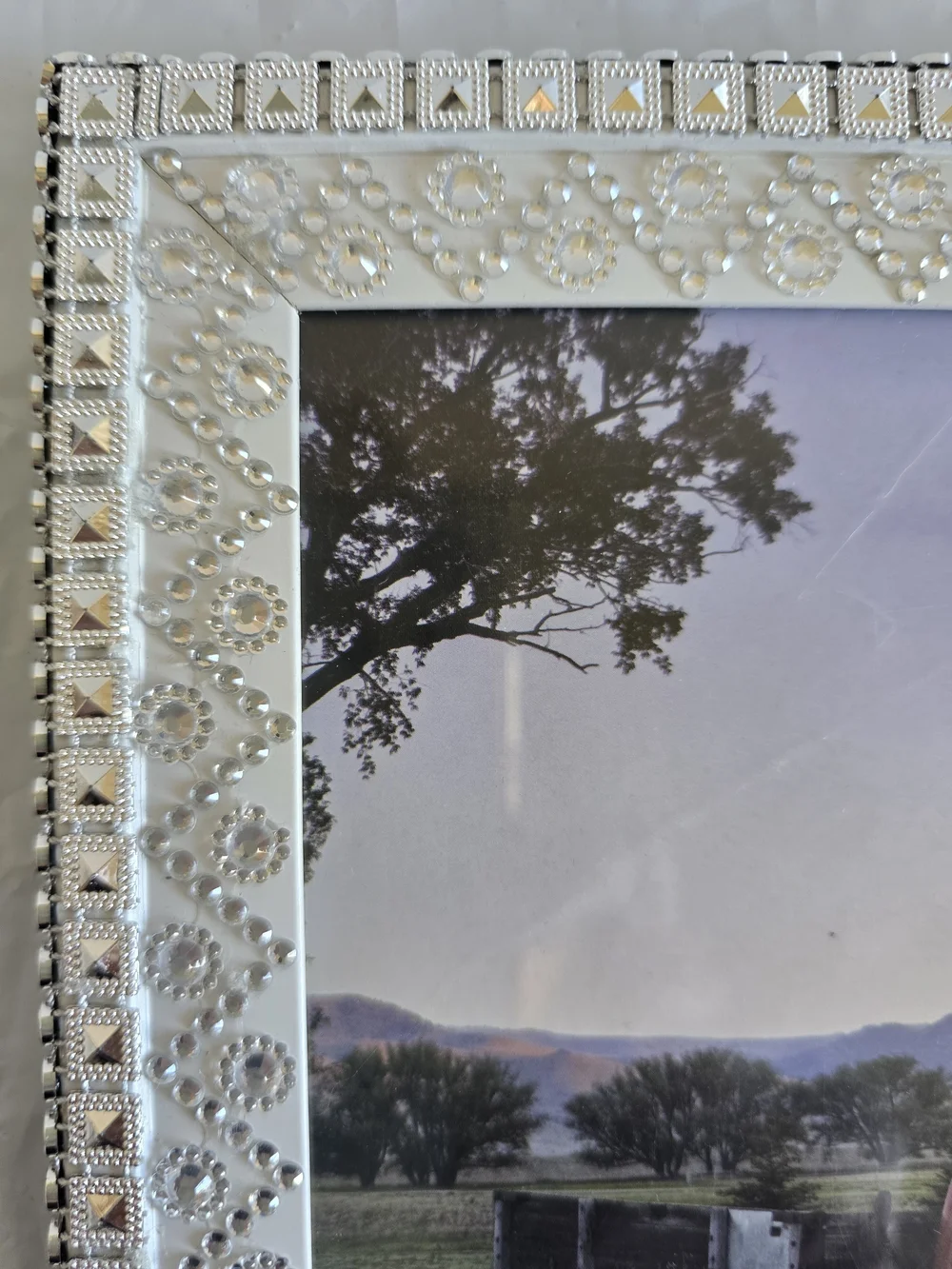 Photo Frame - White Silver Decorative 8x10 Picture Frame New Handmade